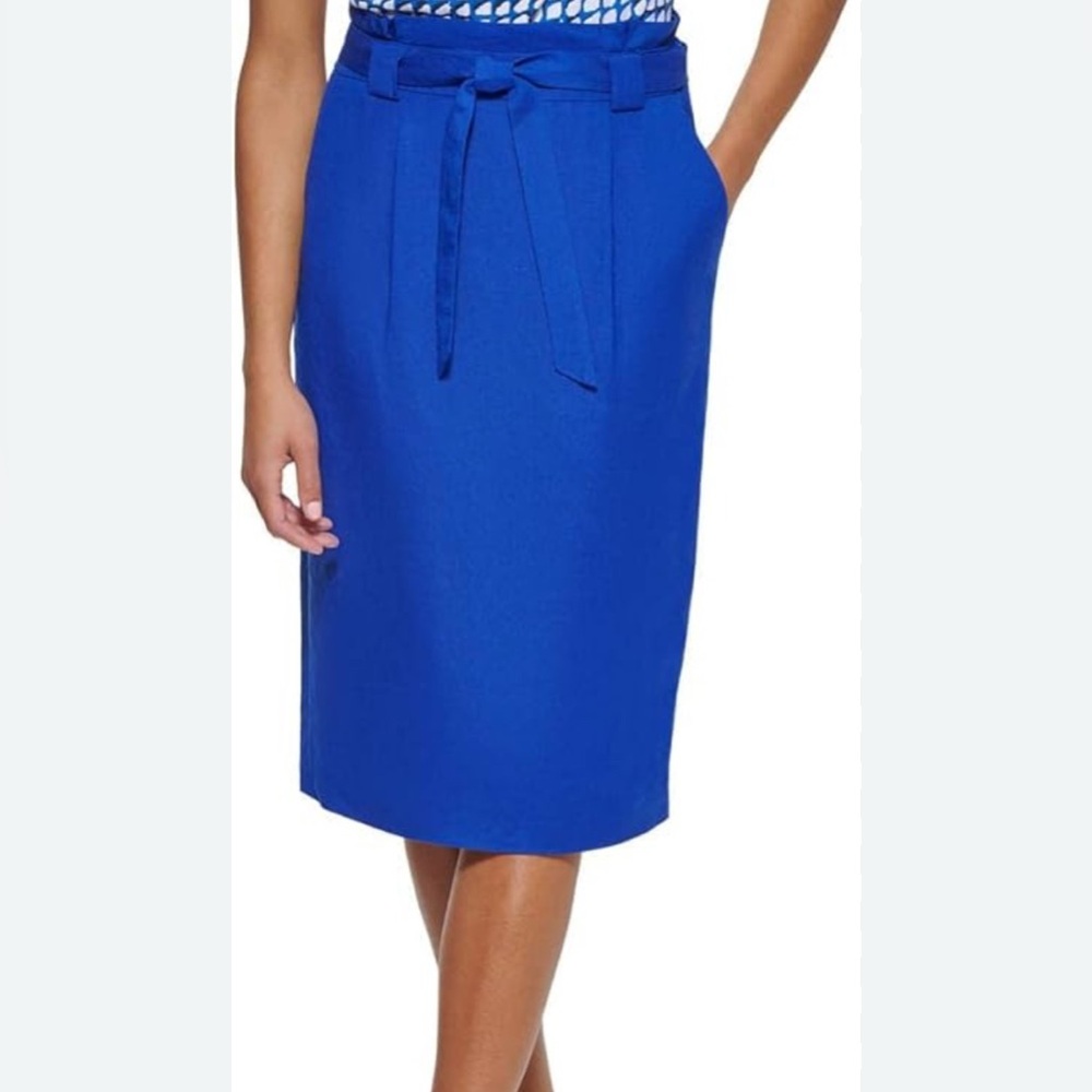NWT Calvin Klein Skirt with Pockets
